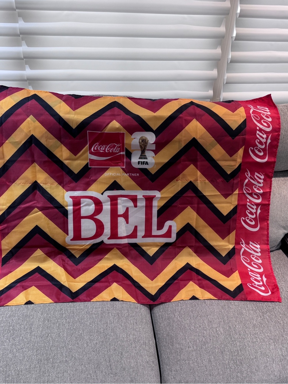 FIFA 2026 World Cup Belgium Coca-Cola Official Promotional BEL Flag Cape Poncho - Picture 11 of 12